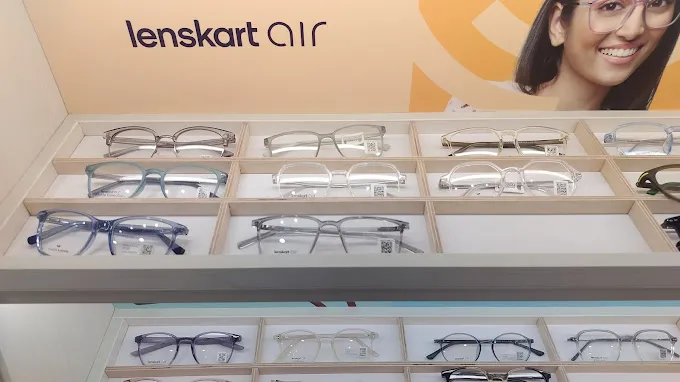 Lenskart.com at Chinmayanagar